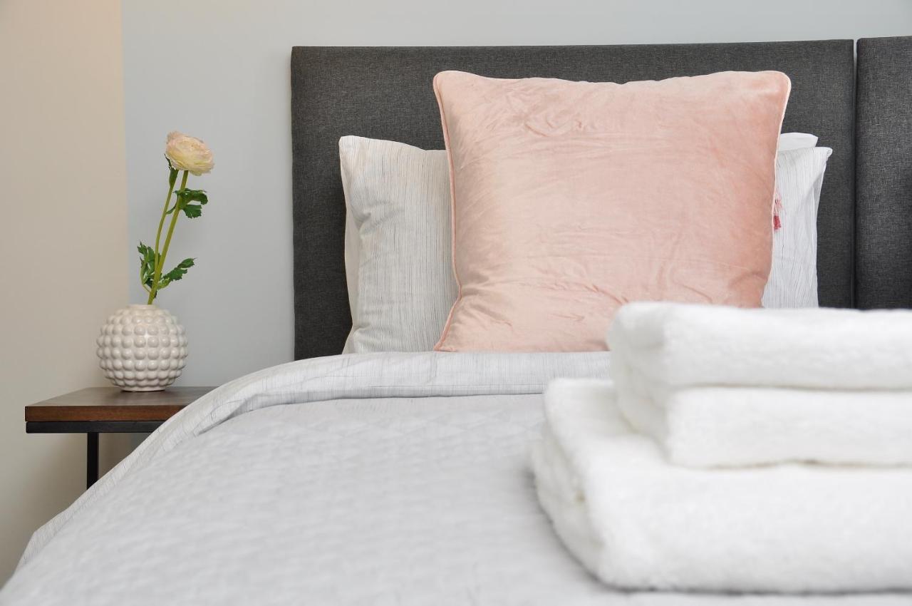 Bridge Street Apartments. Boutique Style Luxury, In The Heart Of Taunton. Dış mekan fotoğraf